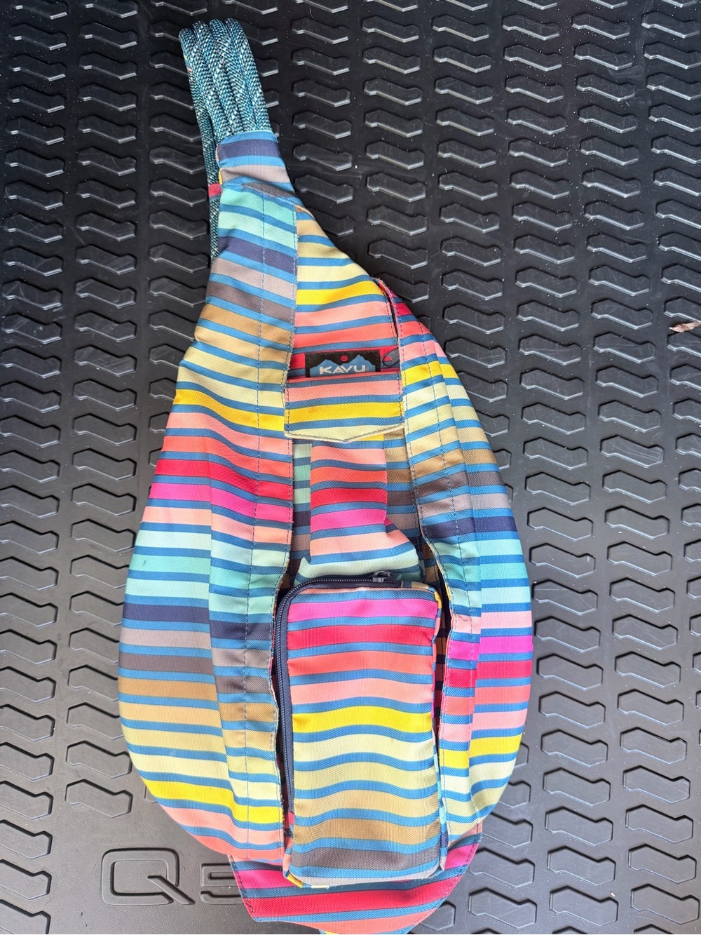 Kavu Rope Sling Bag in Rainbow or Chroma Stripe
